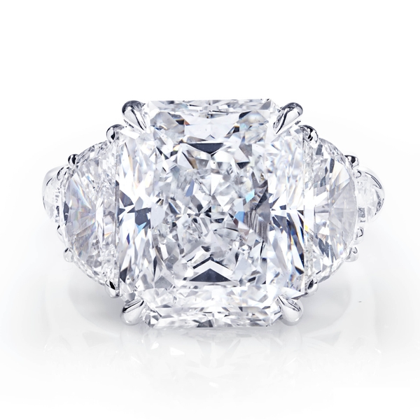 8.88 Radiant cut diamond engagement ring platinum.jpg