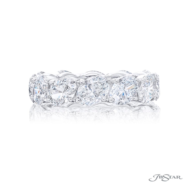 Diamond eternity featuring 12 perfectly matched oval diamonds in a shared prong setting.5182-001