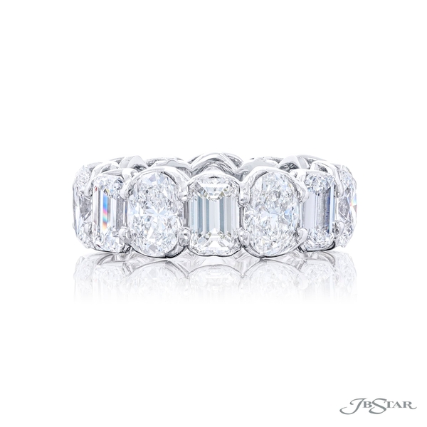 Eternity band featuring 7 emerald-cut and 7 oval shape diamonds in a shared prong setting.5793-002