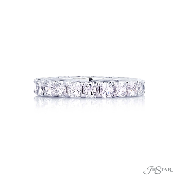 Diamond eternity band featuring 21 perfectly matched radiant cut diamonds in a shared prong setting.5399-001