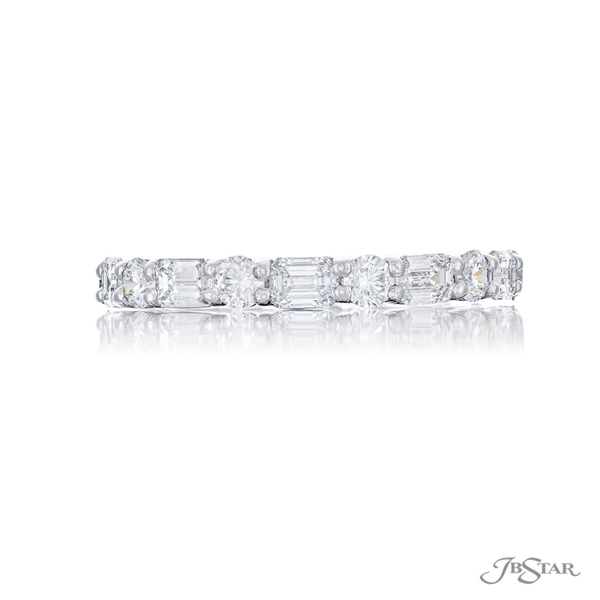 Diamond eternity band featuring emerald-cut and round diamonds in an alternating shared prong design.5735-002