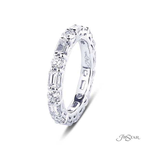 Diamond eternity band featuring emerald-cut and round diamonds in an alternating design. 5463-001v2